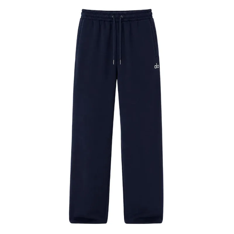AfewVibe Alo Yoga Accolade straight leg sweatpants navy, full length with metallic logo