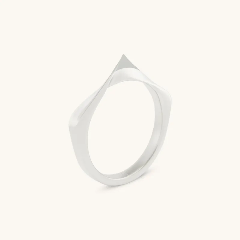 Defender Ring Twist with spiral helix-coiled tip design