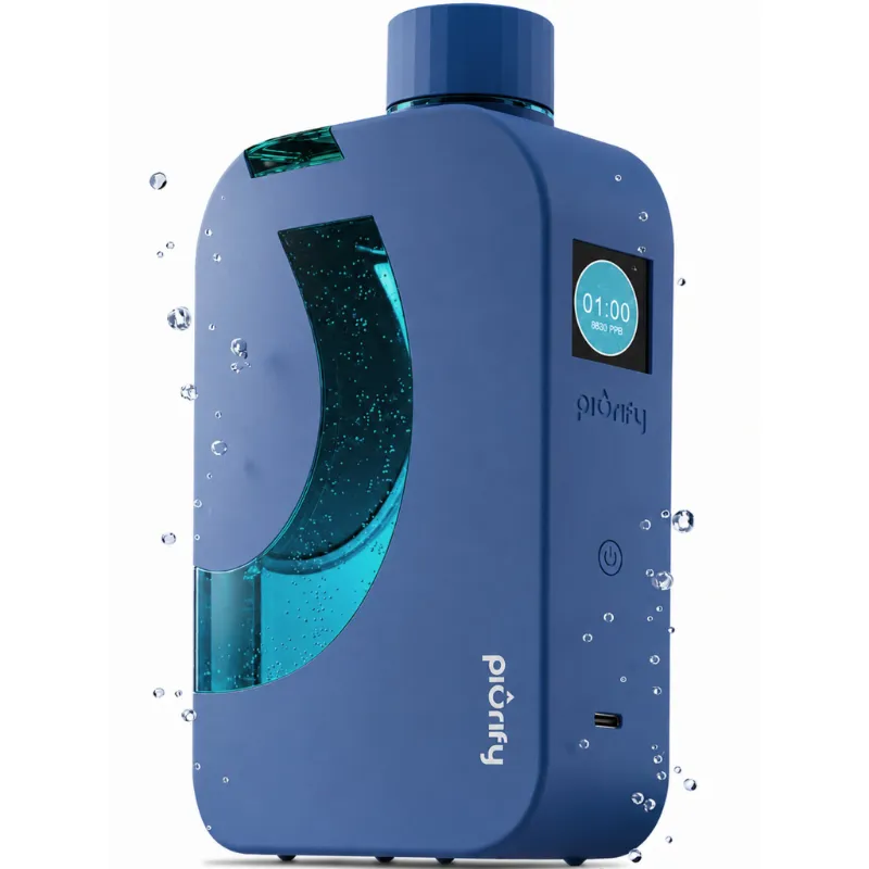 Piurify Hydrogenator Flask in blue with SPE/PEM technology and high-capacity battery