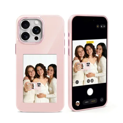 COBAK Case iPhone E-Ink case showing 4-inch display on back of phone