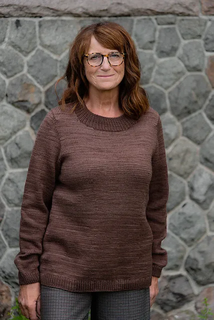 Kristen TenDyke Penstemon Pullover knitting pattern in stockinette stitch with merino wool