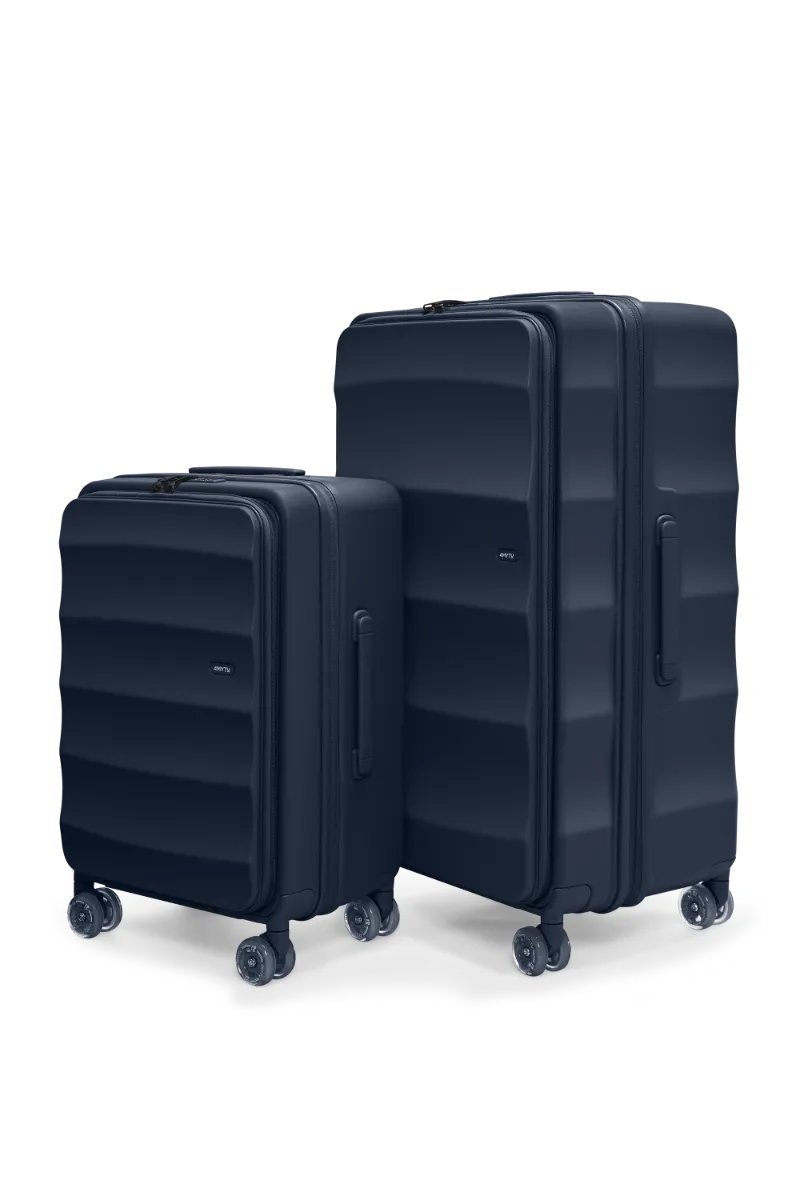 4MYTU Tank Lite Max Suitcases in Deep Navy showing two hardshell luggage pieces