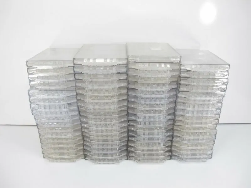 ZeereeZ 70 Fully Enclosed DVD Video Game Anti Theft Security Case 8x6x3/4 Inch