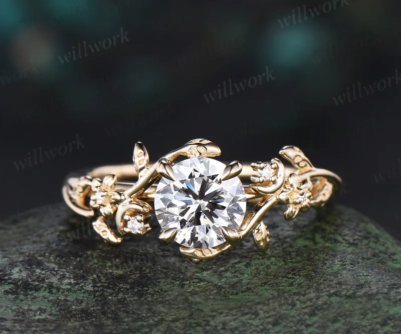 WillWork Jewelry 1ct Round cut IGI Lab grown diamond engagement ring 14k yellow gold moon floral five stone ring, showing round center stone