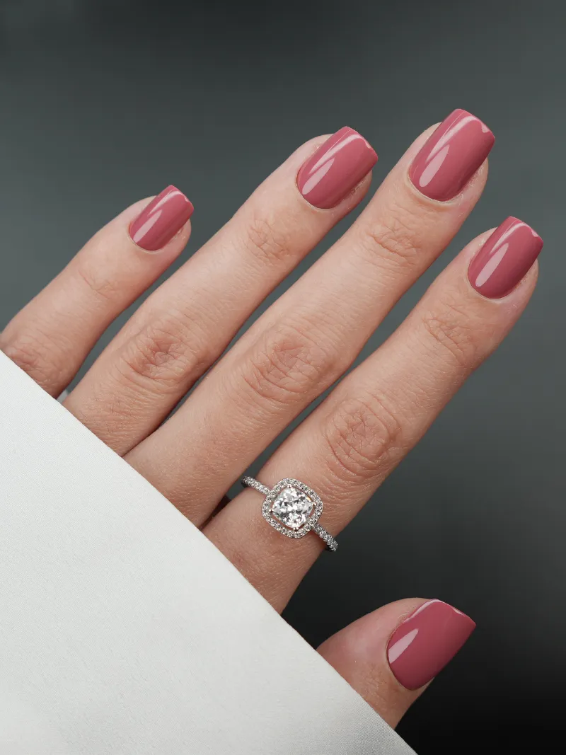 Roxy Nails Paris Prestige press-on nails in deep rose pink with glossy finish