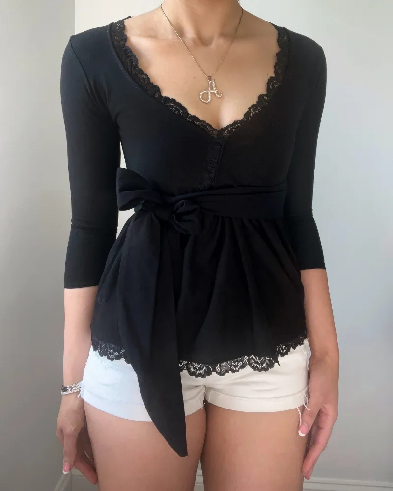 Bit By Angie Estella cotton babydoll 3/4 sleeve top in Black