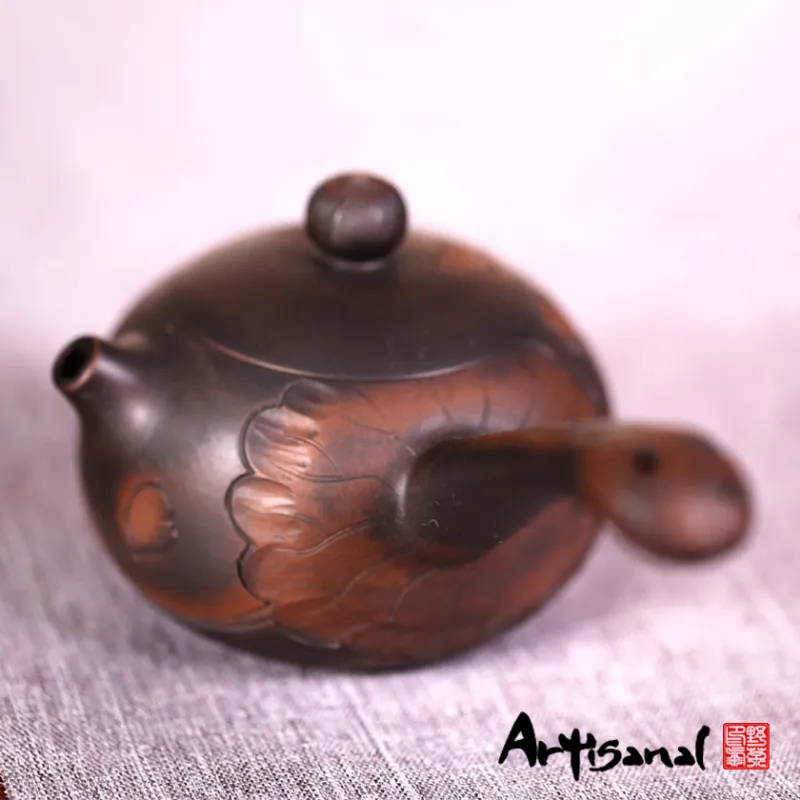 Wild Tea Qi When the Sage Uses it Jian Shui Pottery Teapot in natural purple clay