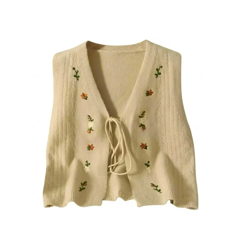 Cottagecore Clothes Cottagecore Floral-Sprig Tie-Front Knit Vest in cream with embroidered flowers