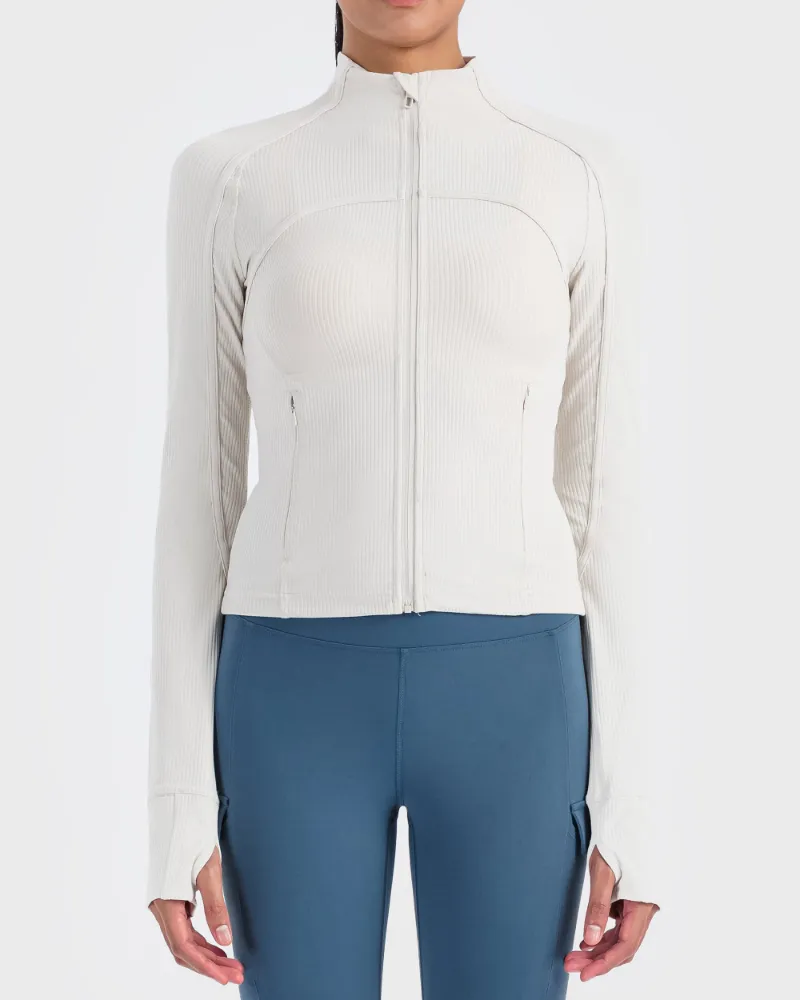 QUEENIEKE Slim Fit Running Jackets DAW006 on model