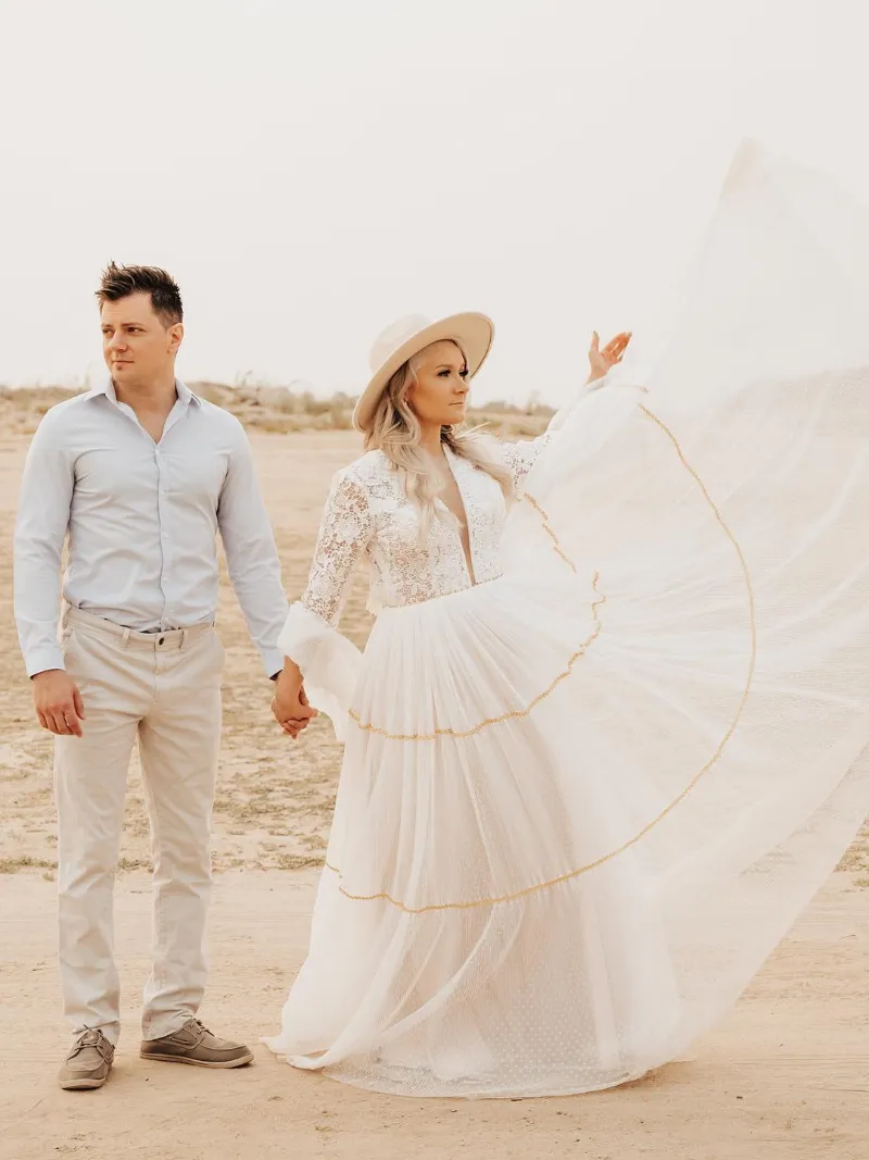 Selinadress A-line Boho Lace Wedding Dresses Long Sleeve Rustic Wedding Gown Bridal Dress