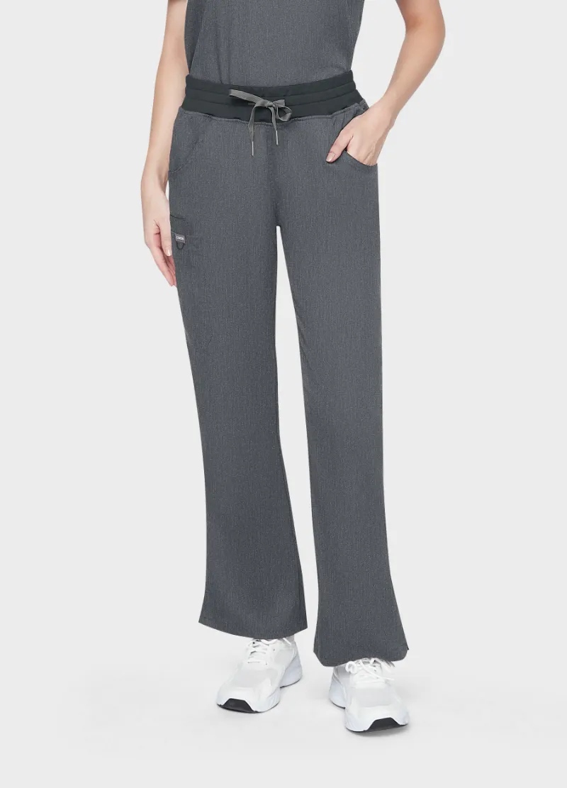 COMENII StyleFlex Essential Scrub Pant in graphite, straight-leg cargo style