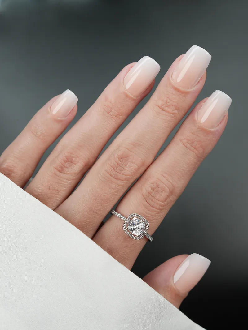 Roxy Nails Paris Baby boomer 2.0 short nails with ombre French manicure on nude base