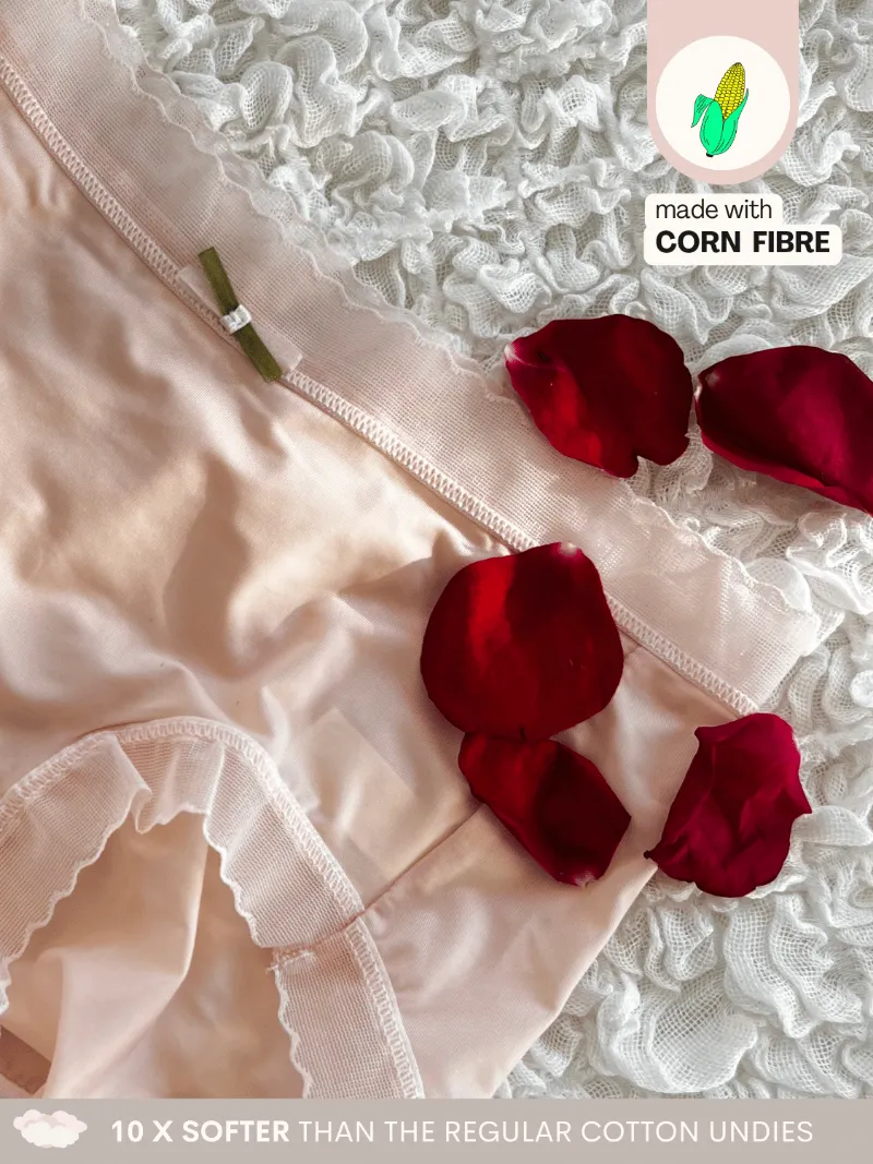 Intimate Queen Layela Corn Bae Barely-There Wellness Hiphuggers in blush